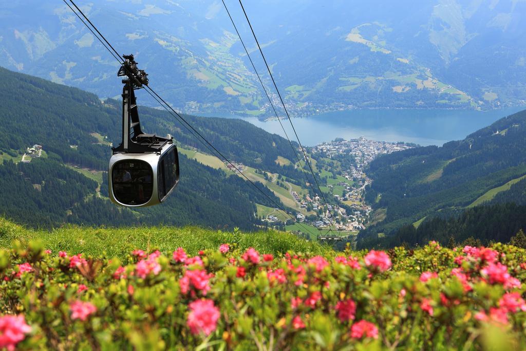 Alpenparks Hotel & Apartment Central Zell Am See Exterior photo